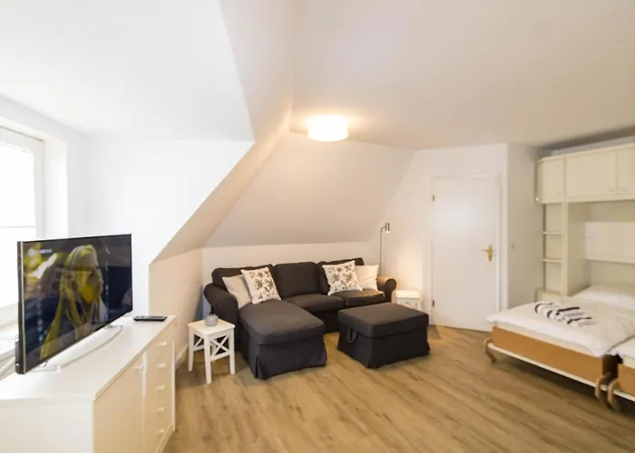 Hüs Auert Tharep, Wohnung 2