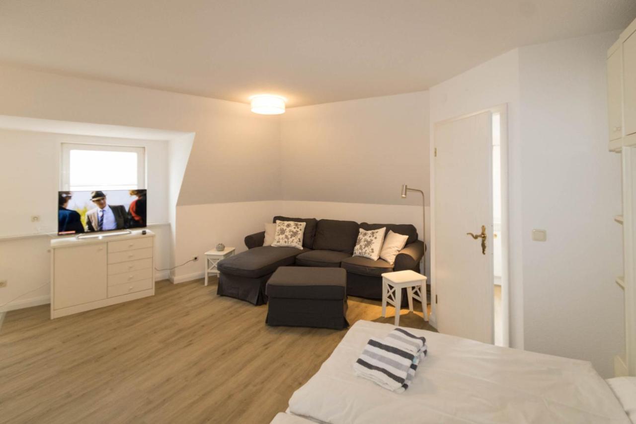 Hüs Auert Tharep, 2 Apartment *